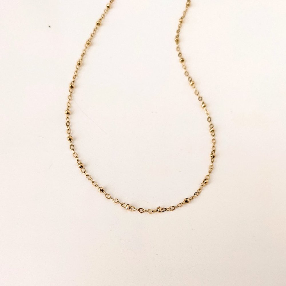 Satellite Chain Choker